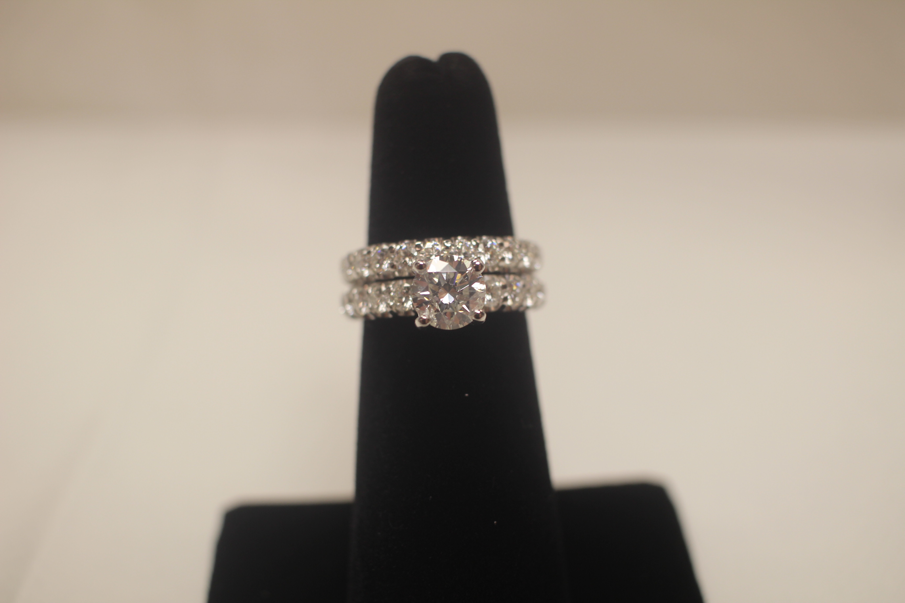 18kwg 1.00ct RBC Ladies’ Diamond Engagement Wedding Ring Set – Preowned ...