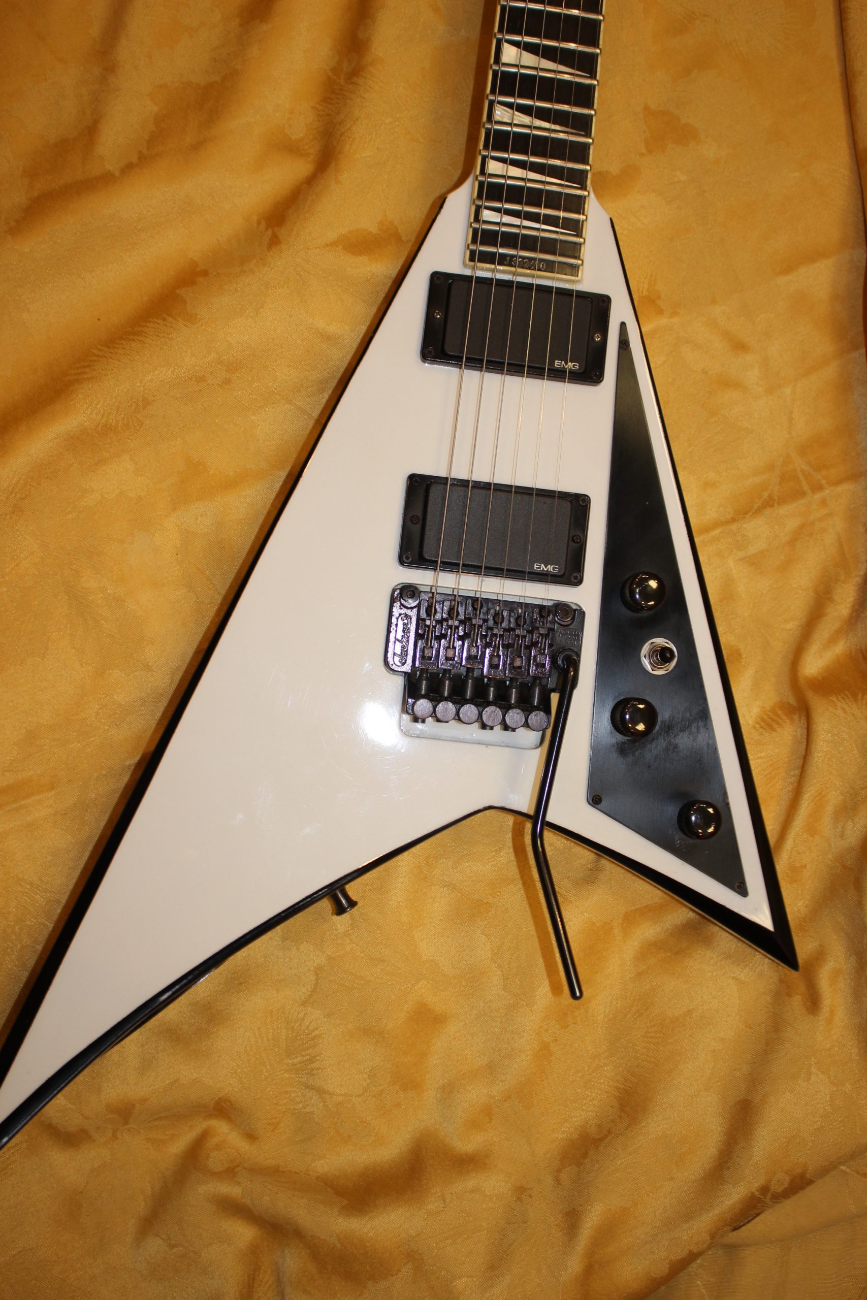 Jackson Rhoads Pro Electric Guitar 1993 Ted's Pawn Shop